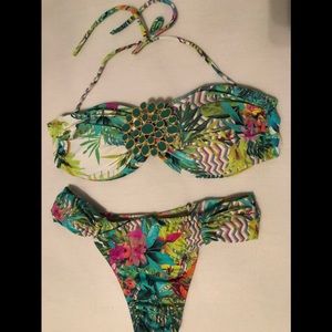 Bikini